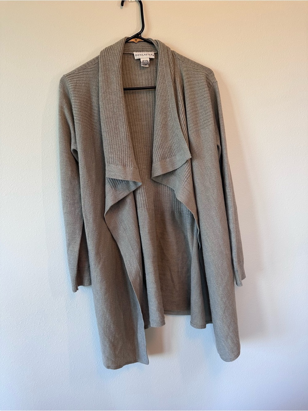 Gray Short-Sleeve Turtleneck Women's Top with Matching cardigan - Picture 5 of 7